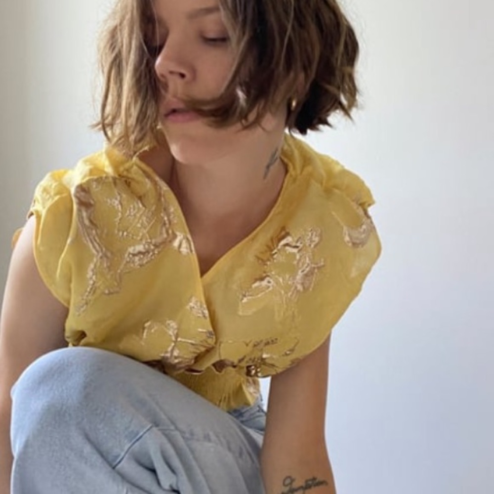 Zara women’s limited edition stretchy crop tops